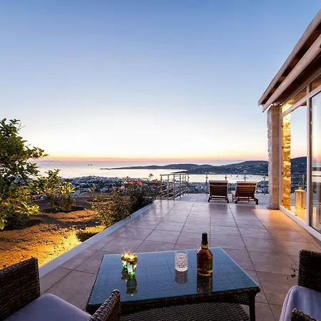 Amazing Sea View Villa *