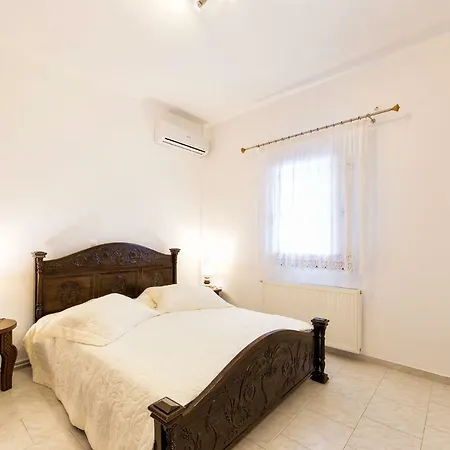 Amazing Sea View Villa *